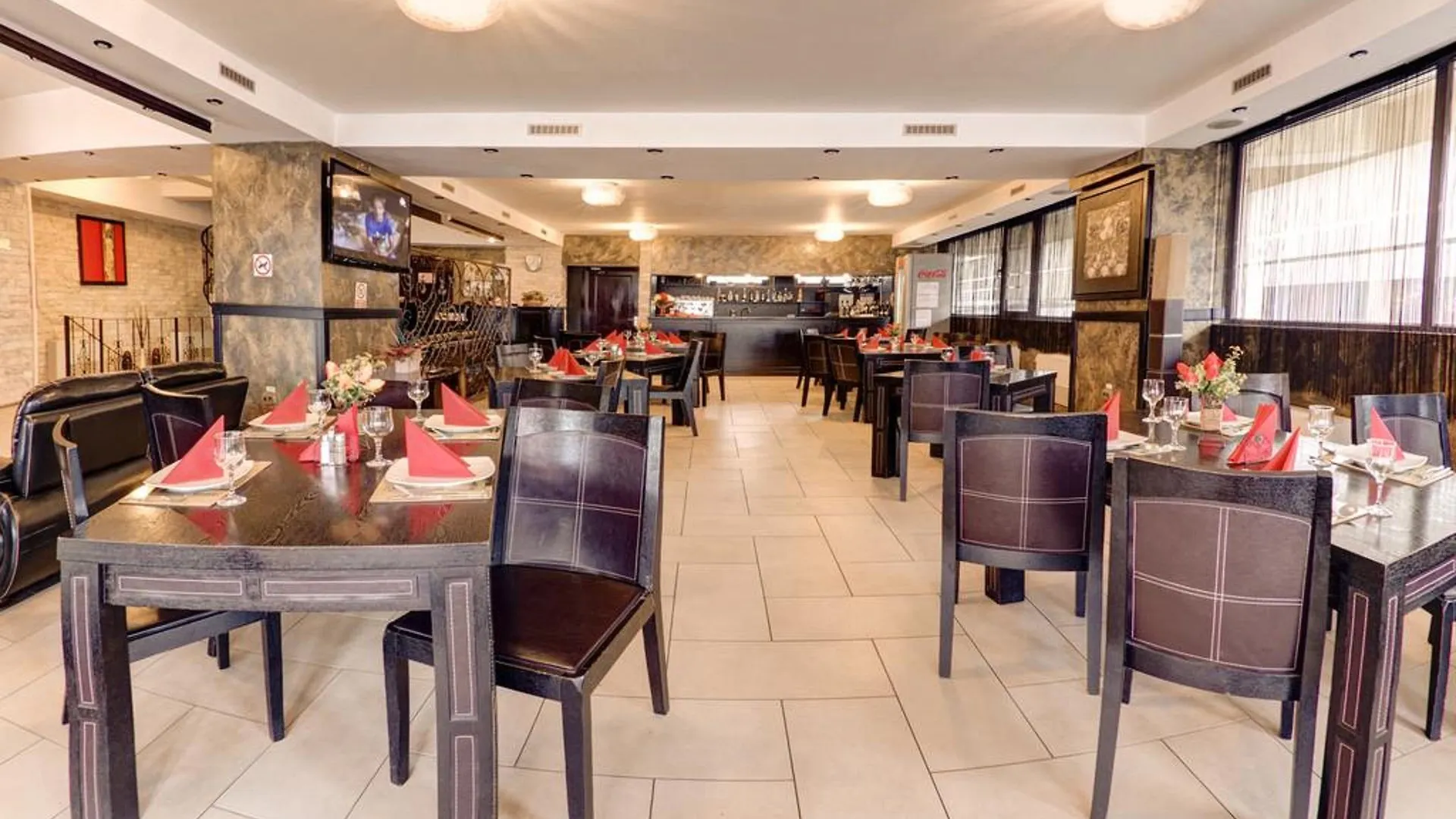 Avis Hotel By Ws Group Bucharest 3*,
